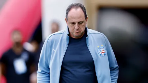 SP - BRAGANCA PAULISTA - 03/05/2026 - BRASILEIRO A 2026, SAO PAULO X BAHIA - Rogerio Ceni tecnico do Bahia durante partida contra o Sao Paulo no estadio Cicero De Souza Marques pelo campeonato Brasileiro A 2026. Foto: Marcello Zambrana/AGIF