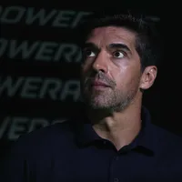 Torcida do Palmeiras critica Abel Ferreira após empate com Cruzeiro