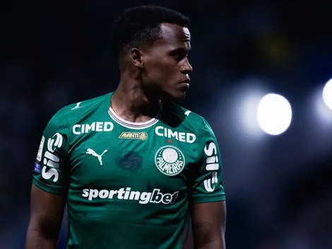 PC Oliveira explica lance envolvendo Arias em Palmeiras x Cruzeiro
