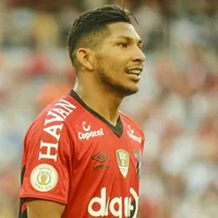 Athletico-PR tem interesse na volta de Rony, hoje no Santos