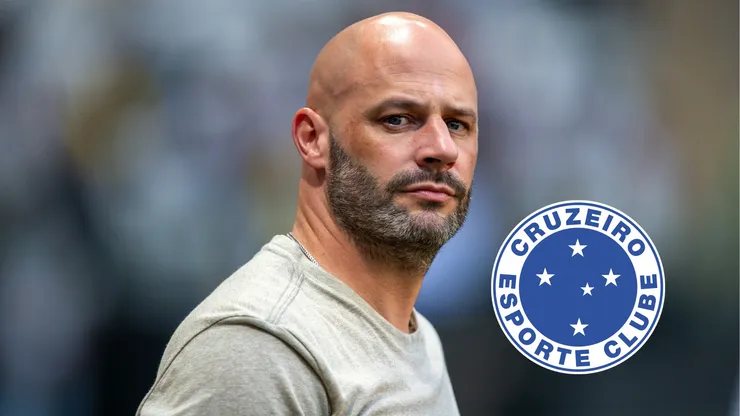 Franclim Carvalho técnico do Botafogo durante partida contra o Atlético-MG no estádio Arena MRV pelo campeonato Brasileiro A 2026. Foto: Fernando Moreno/AGIF