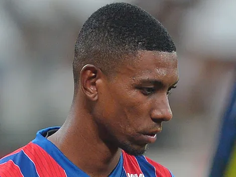 Kanu 'concorda' com protestos da torcida do Bahia