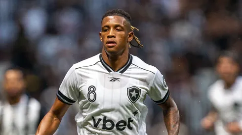 Danilo não deve reforçar o Flamengo.