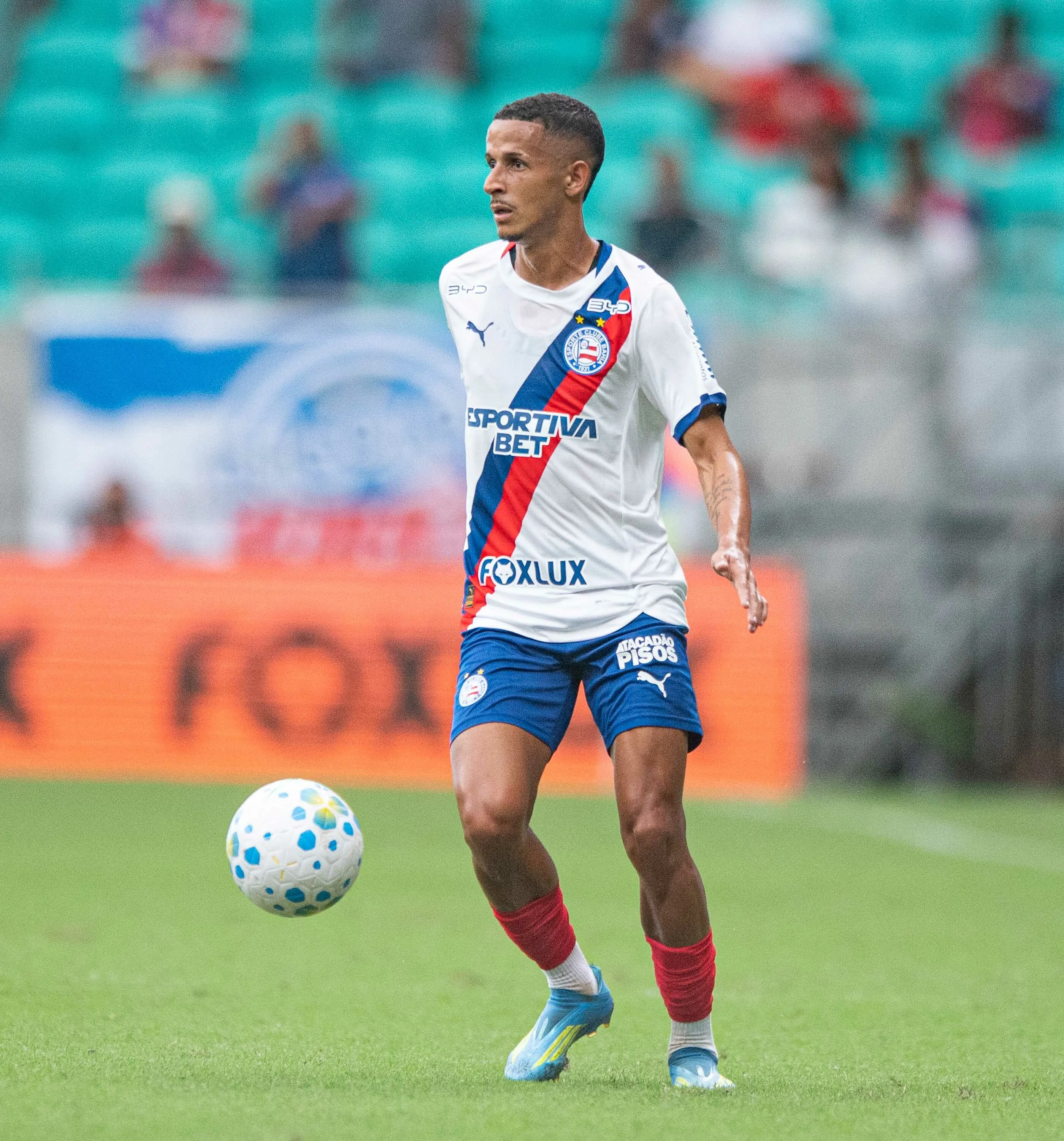 BA – SALVADOR – 17/05/2026 – BRASILEIRO A 2026, BAHIA X GREMIO – Luciano Juba jogador do Bahia durante partida contra o Gremio no estadio Arena Fonte Nova pelo campeonato Brasileiro A 2026. Foto: Jhony Pinho/AGIF