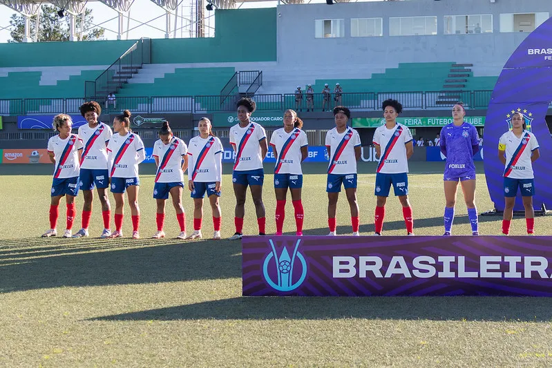 Jogadoras do Bahia antes do jogo contra o Internacional - Foto: Letícia Martins/EC Bahia