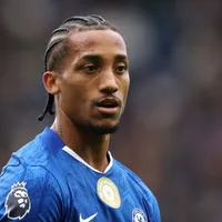 Ex-Fluminense, João Pedro conquista prêmio no Chelsea