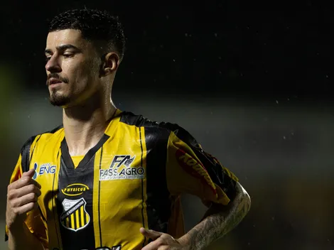 Palmeiras pede R$ 20 milhões para negociar Rômulo