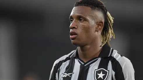 RJ - RIO DE JANEIRO - 06/05/2026 - COPA SUL-AMERICANA 2026, BOTAFOGO X RACING - Danilo jogador do Botafogo durante partida contra o Racing no estadio Engenhao pelo campeonato Copa Sul-Americana 2026. Foto: Thiago Ribeiro/AGIF