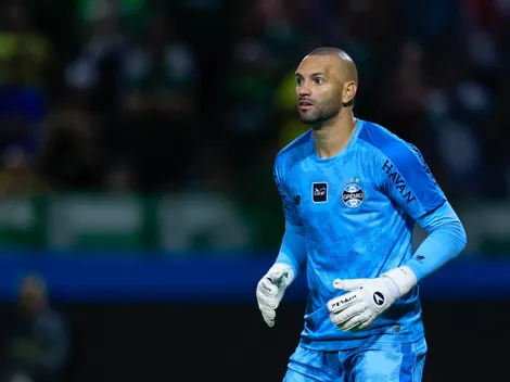 Grêmio tenta negociar com a CBF para ter Weverton contra o Corinthians