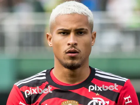 Torcida do Atlético de Madrid ‘barra’ contratação de João Gomes