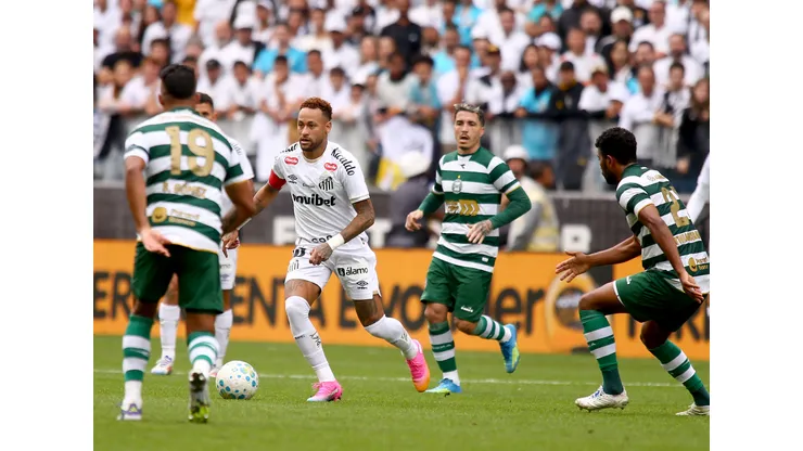 Neymar jogador do Santos durante partida contra o Coritiba no estadio Arena Corinthians pelo campeonato Brasileiro A 2026.