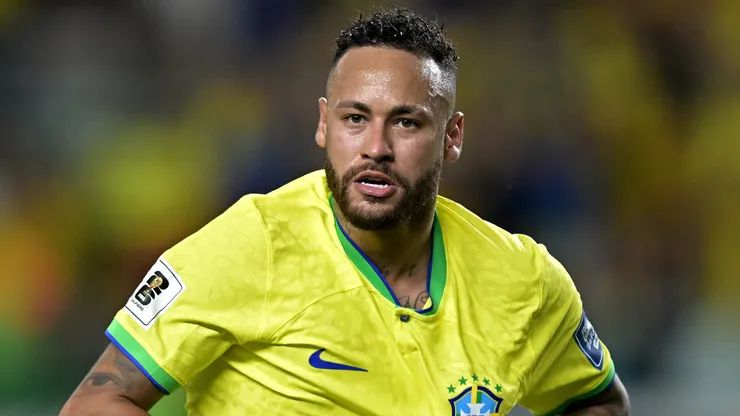 Neymar, do Brasil, comemora após marcar o quarto gol de sua equipe durante a partida das Eliminatórias da Copa do Mundo da FIFA 2026 entre Brasil e Bolívia, no Estádio Mangueirao, em Belém, Brasil, em 8 de setembro de 2023. (Foto de Pedro Vilela/Getty Images)