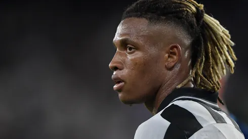 RJ - RIO DE JANEIRO - 06/05/2026 - COPA SUL-AMERICANA 2026, BOTAFOGO X RACING - Danilo jogador do Botafogo durante partida contra o Racing no estadio Engenhao pelo campeonato Copa Sul-Americana 2026. Foto: Thiago Ribeiro/AGIF