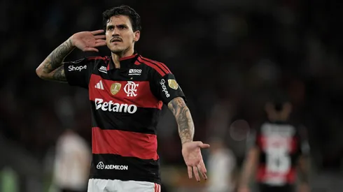 Pedro decide e Flamengo vence Estudiantes no Maracanã