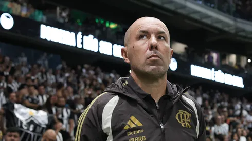 Leonardo Jardim técnico do Flamengo durante partida contra o Atlético-MG no estádio Arena MRV pelo campeonato Brasileiro A 2026. Foto: Gilson Lobo/AGIF