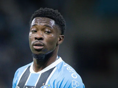Amuzu quebra o silêncio sobre veto em convocação e futuro no Grêmio