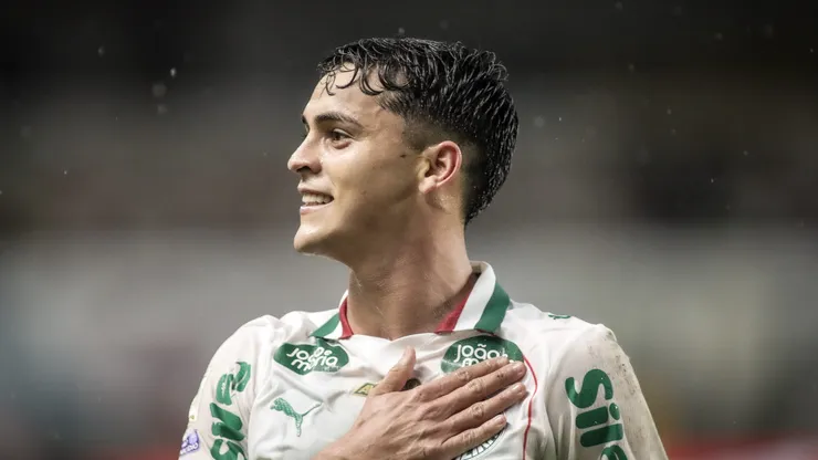 Ramón Sosa se aproxima de retorno no Palmeiras.