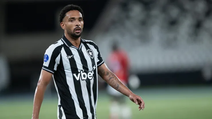 Vitinho jogador do Botafogo durante partida contra o Caracas no estádio Engenhão pelo campeonato Copa Sul-Americana 2026. Foto: Jorge Rodrigues/AGIF