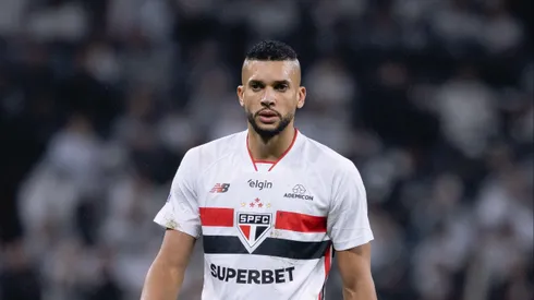 SP - SAO PAULO - 10/05/2026 - BRASILEIRO A 2026, CORINTHIANS X SAO PAULO - Doria jogador do Sao Paulo durante partida contra o Corinthians no estadio Arena Corinthians pelo campeonato Brasileiro A 2026. Foto: Ettore Chiereguini/AGIF