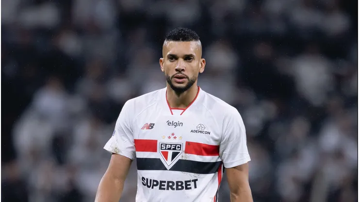 SP - SAO PAULO - 10/05/2026 - BRASILEIRO A 2026, CORINTHIANS X SAO PAULO - Doria jogador do Sao Paulo durante partida contra o Corinthians no estadio Arena Corinthians pelo campeonato Brasileiro A 2026. Foto: Ettore Chiereguini/AGIF