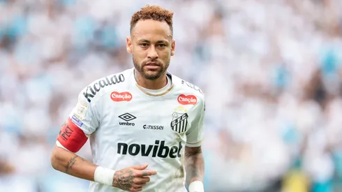 Neymar jogador do Santos durante partida contra o Coritiba no estádio Arena Corinthians pelo campeonato Brasileiro A 2026. Foto: Marcello Zambrana/AGIF