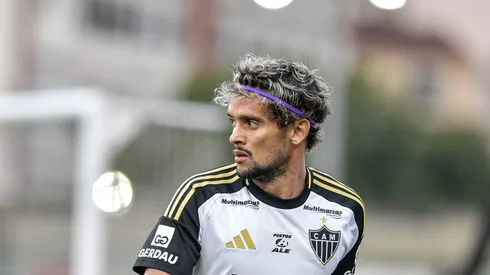 Gustavo Scarpa jogador do Atletico-MG durante partida contra o Vasco no estadio Sao Januario pelo campeonato Brasileiro A 2025.