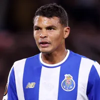São Paulo descarta contratação de Thiago Silva devido à situação financeira