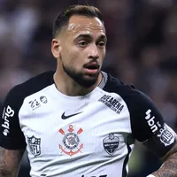 Maycon projeta confronto entre Corinthians e Atlético-MG