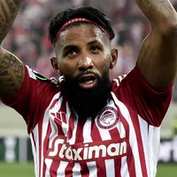 Rodinei, ex-Flamengo, entra na mira do Athletico-PR