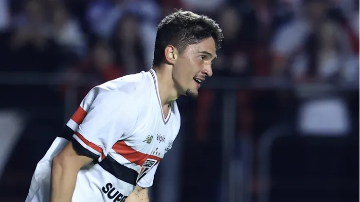 SP - SAO PAULO - 31/07/2025 - COPA DO BRASIL 2025, SAO PAULO X ATHLETICO-PR - Pablo Maia jogador do Sao Paulo comemora seu gol durante partida contra o Athletico-PR no estadio Morumbi pelo campeonato Copa Do Brasil 2025. Foto: Marcello Zambrana/AGIF