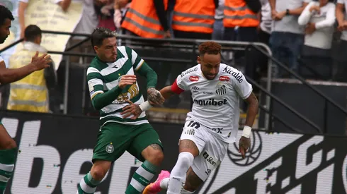 SP - SAO PAULO - 17/05/2026 - BRASILEIRO A 2026, SANTOS X CORITIBA - Neymar jogador do Santos durante partida contra o Coritiba no estadio Arena Corinthians pelo campeonato Brasileiro A 2026. Foto: Mauricio De Souza/AGIF