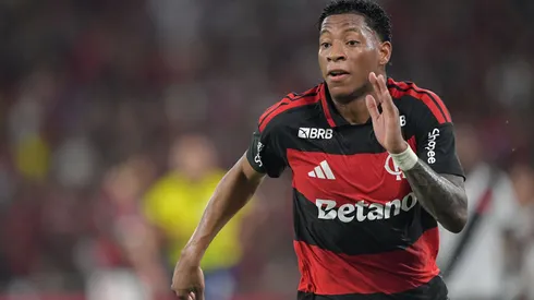 Plata, atacante do Flamengo (1). Foto: Thiago Ribeiro/AGIF