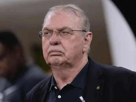 Corinthians encaminha contratação do goleiro Matheus Magalhães