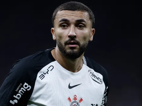 Zakaria rasga elogios para trabalho de Diniz no Corinthians