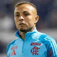 Flamengo barra saída de Everton Cebolinha para o São Paulo
