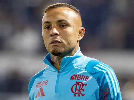 Flamengo barra saída de Everton Cebolinha para o São Paulo
