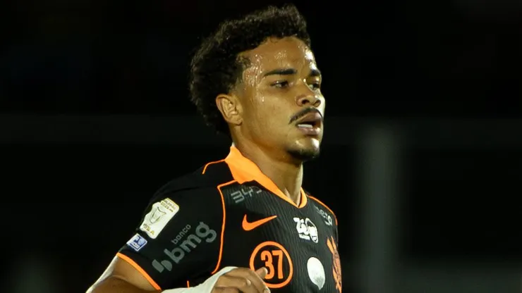 Kaio Cesar jogador do Corinthians durante partida contra o Mirassol no estadio Jose Maria de Campos Maia pelo campeonato Brasileiro A 2026. Foto: Joisel Amaral/AGIF