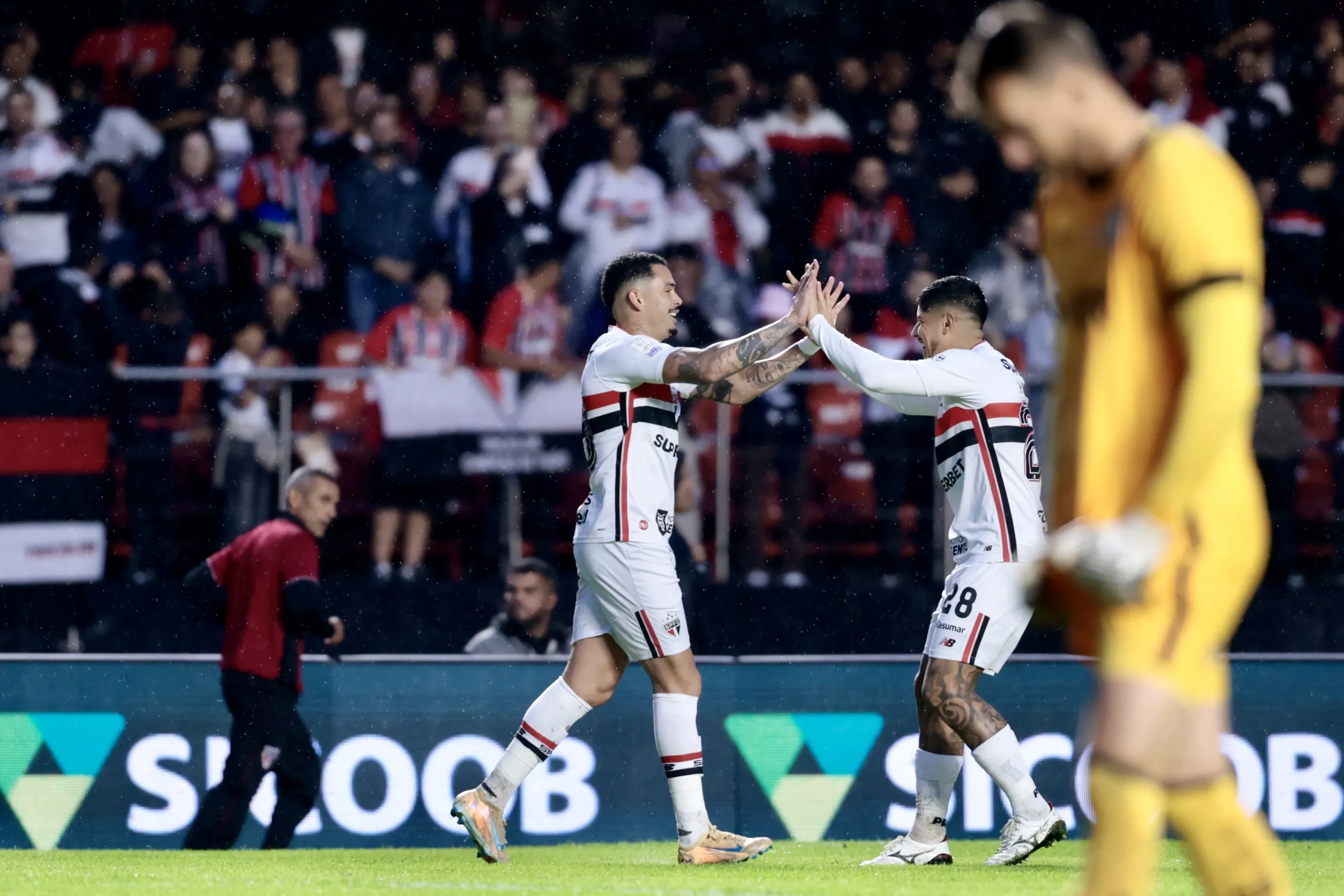 SP – SAO PAULO – 23/05/2026 – BRASILEIRO A 2026, SAO PAULO X BOTAFOGO – Luciano jogador do Sao Paulo comemora seu gol durante partida contra o Botafogo no estadio Morumbi pelo campeonato Brasileiro A 2026. Foto: Marcello Zambrana/AGIF