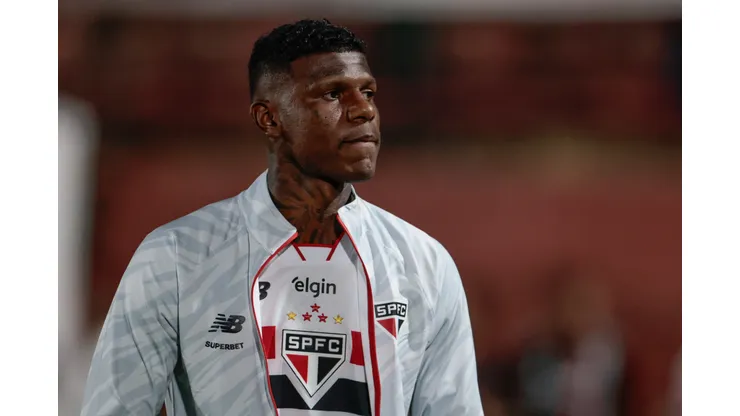 SP - SAO PAULO - 12/03/2026 - BRASILEIRO A 2025, SAO PAULO X CHAPECOENSE - Arboleda jogador do Sao Paulo durante partida contra o Chapecoense no estadio Caninde pelo campeonato Brasileiro A 2025. Foto: Marcello Zambrana/AGIF