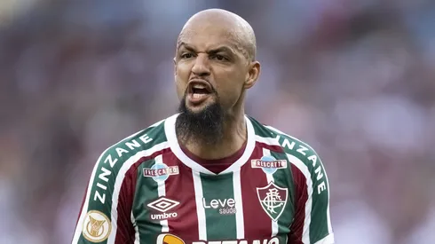 Felipe Melo cobra técnico do Fluminense