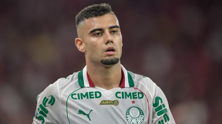 Andreas Pereira comenta vaias da torcida do Flamengo