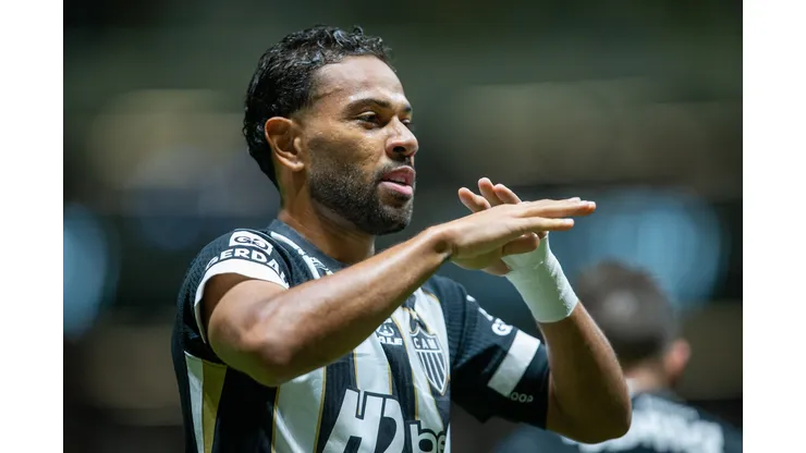 Renan Lodi jogador do Atletico comemora seu gol durante partida contra o Cienciano no estadio Arena MRV pelo campeonato Copa Sul-Americana 2026. Foto: Fernando Moreno/AGIF