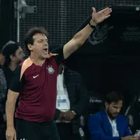 Diniz aposta em mudanças ofensivas e Corinthians vence Atlético-MG