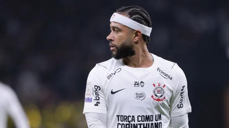 Depay em Corinthians x Atlético-MG pelo Brasileirão. Foto: Ettore Chiereguini/AGIF