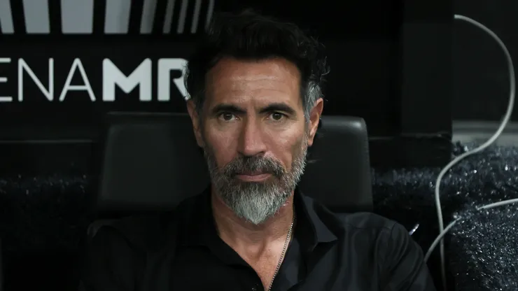 Eduardo Domínguez técnico do Atlético-MG durante partida contra o Mirassol no estádio Arena MRV pelo campeonato Brasileiro A 2026. Foto: Gilson Lobo/AGIF
