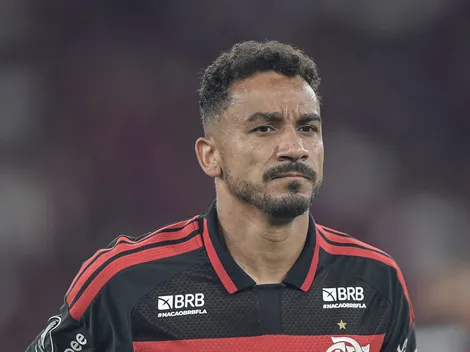 Danilo, zagueiro do Flamengo, critica postura da equipe após derrota para o Palmeiras