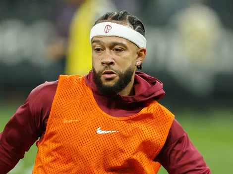 Depay responde para Marcelo Paz sobre renovar com o Corinthians