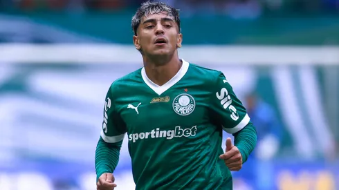 Facundo Torres jogador do Palmeiras durante partida contra o Ceara no estadio Arena Allianz Parque pelo campeonato Brasileiro A 2025.