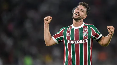 Martinelli treina com o grupo e anima o Fluminense