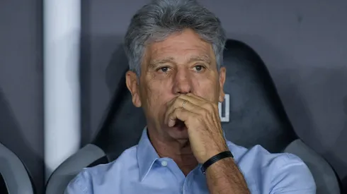 Renato durante confronto contra o Bragantino no Brasileirão de 2026.